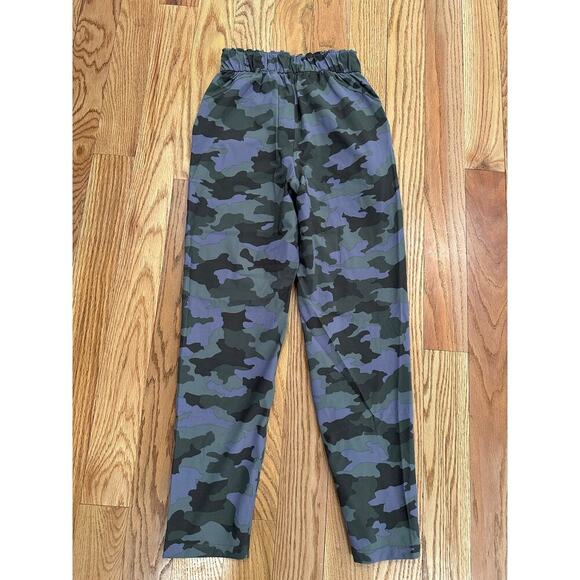 Lululemon Keep Moving Pants 7/8 High Rise Camo - Picture 3 of 8